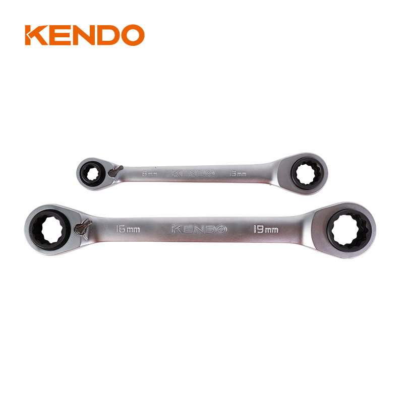 Conjunto de llave de trinquete 2pc 4-in-1
