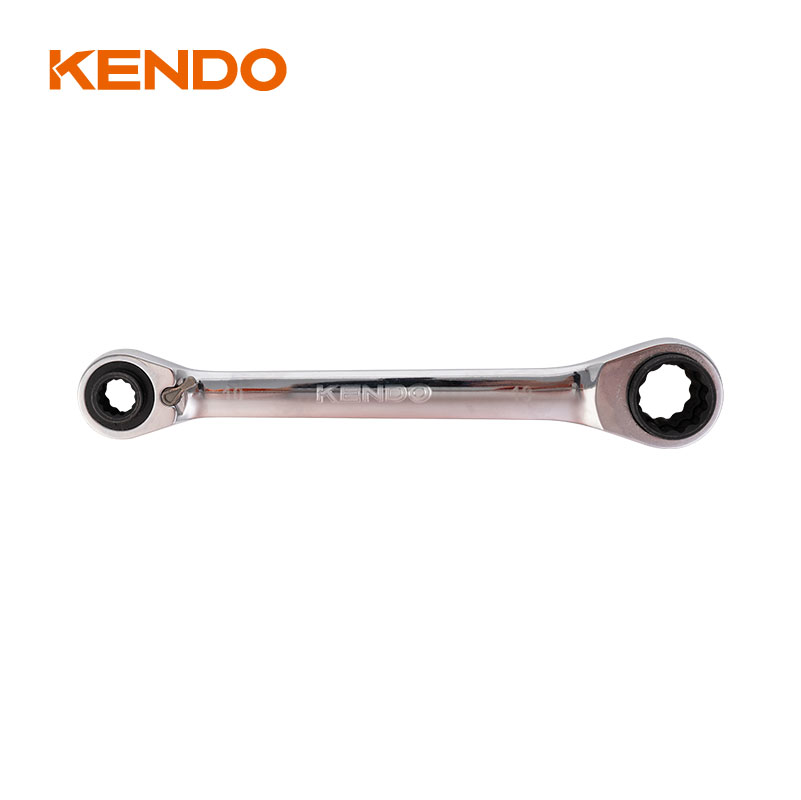 Llave de trinquete 4 en 1